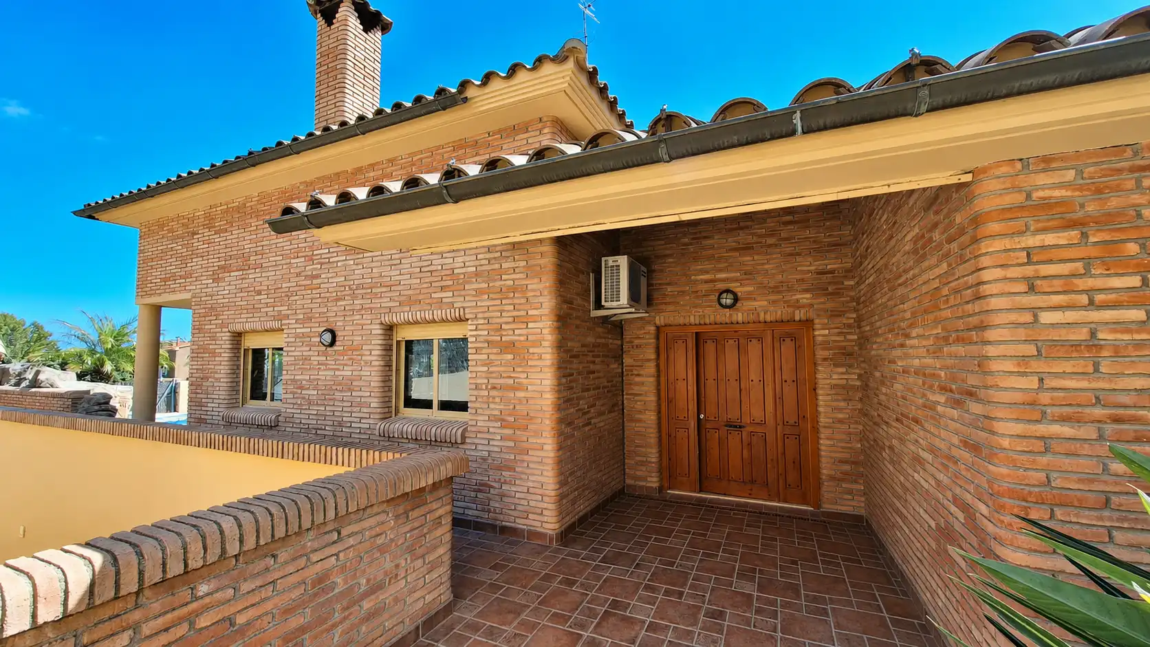 Vista exterior de Casa o xalet en venda en Calafell amb Calefacció i Jardí privat