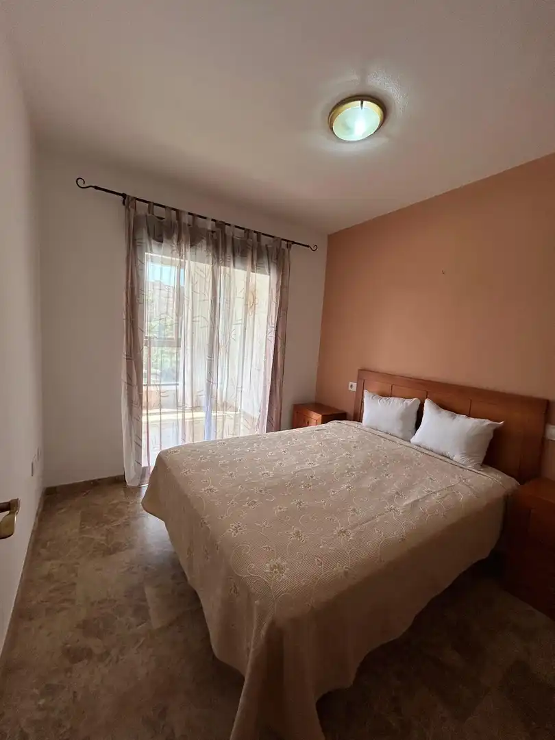 Apartamento de alquiler en Playa Poniente