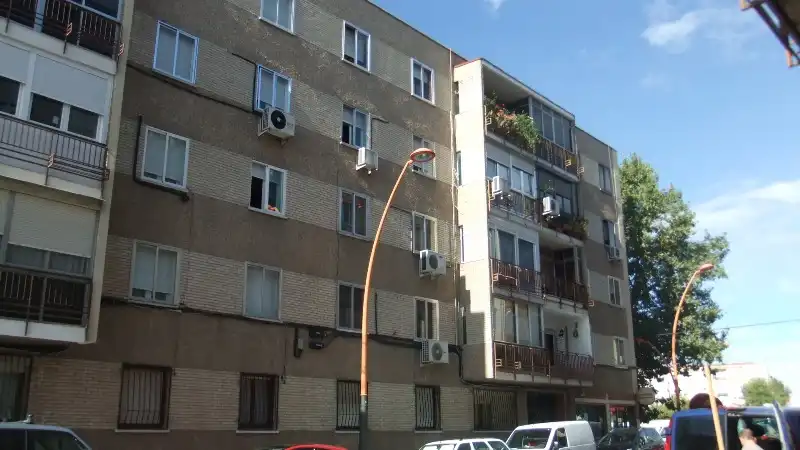 Vista exterior de Local de alquiler en Parla con Aire acondicionado, Calefacción y Parquet