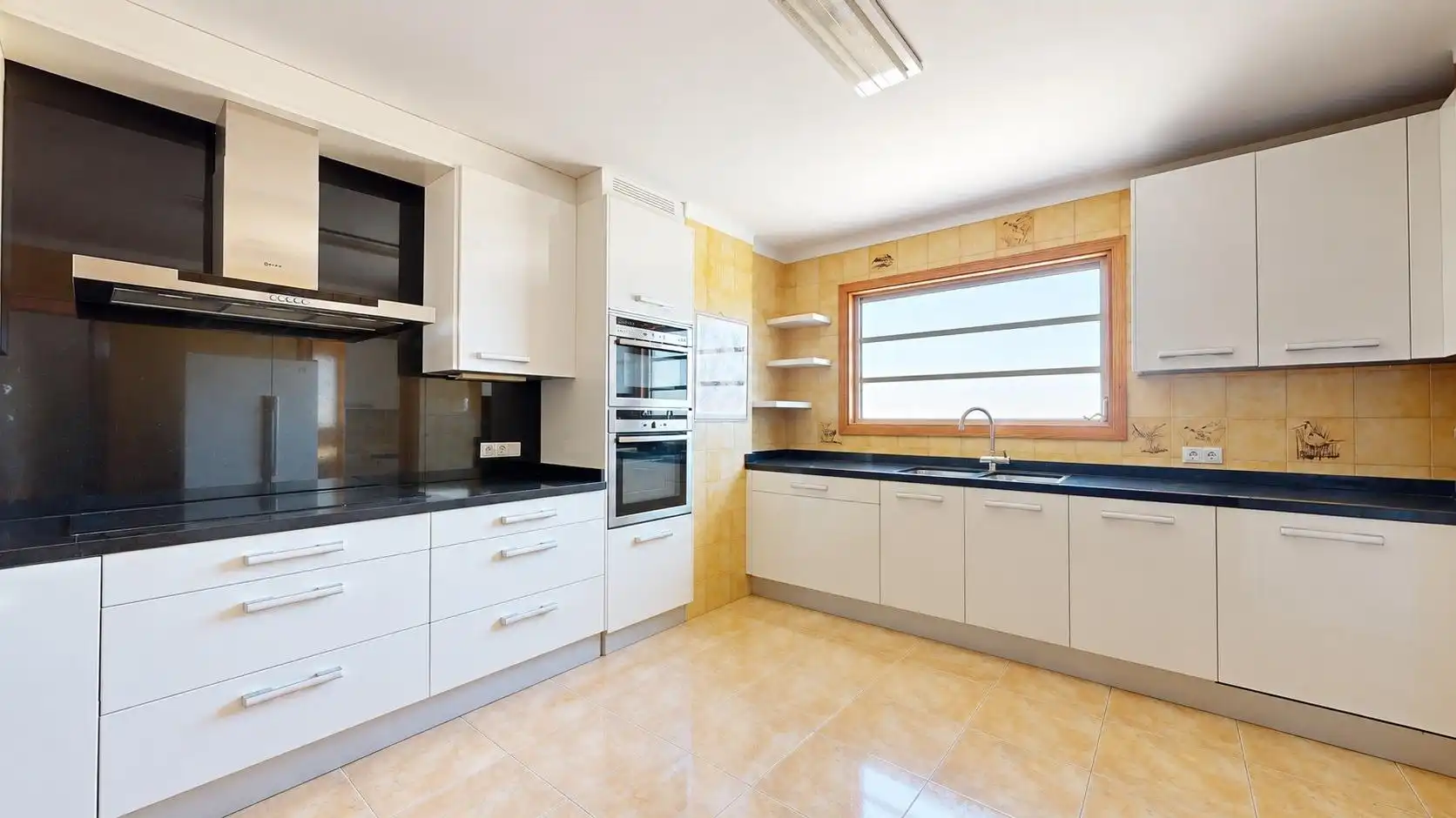 Piso con terraza en venta en Calle de Miquel Sants Oliver, imagen 2