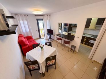 Flat with balcony for sale in Calle Eneas 5