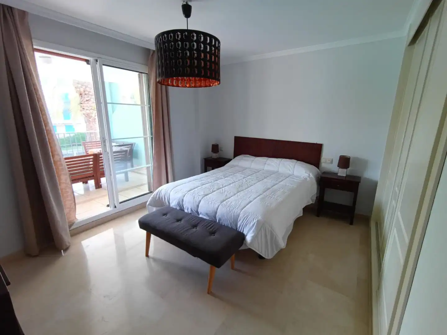 Bedroom of Flat for sale in Sotogrande  with Air Conditioner, Terrace and Balcony