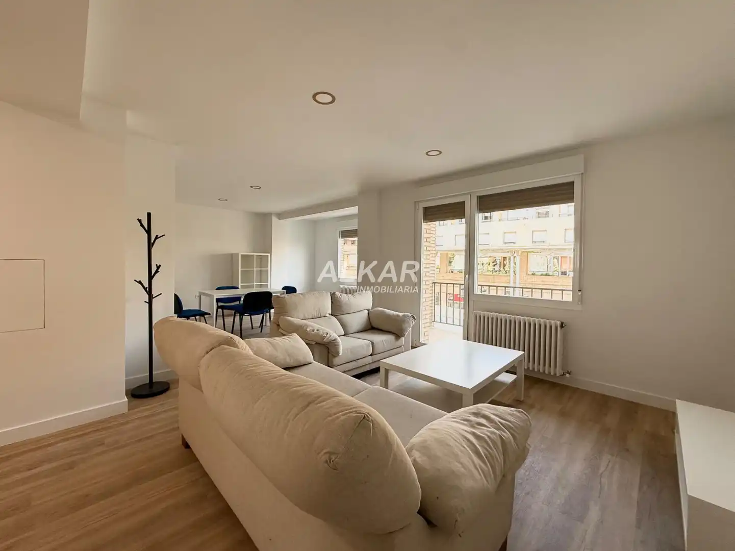 Sala d'estar de Pis en venda en Tudela amb Calefacció, Parquet i Terrassa
