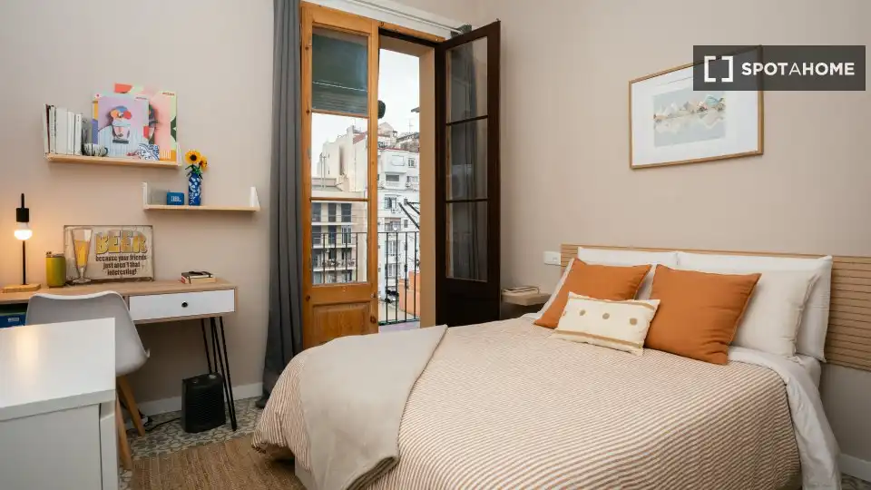 Habitación en La Nova Esquerra de l'Eixample