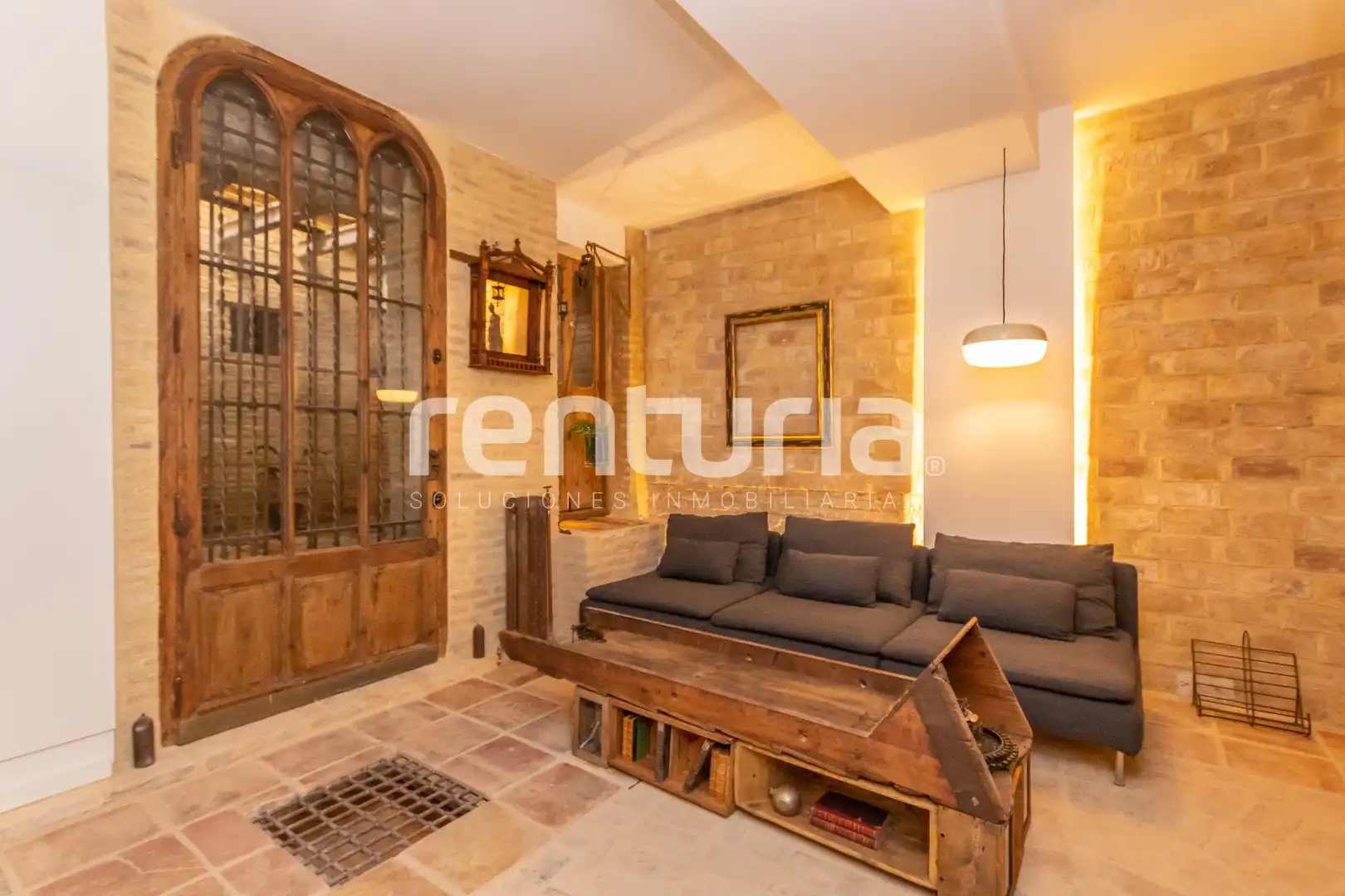 Living room of Flat for rent in Valencia  with Air Conditioner, Heating and Furnished