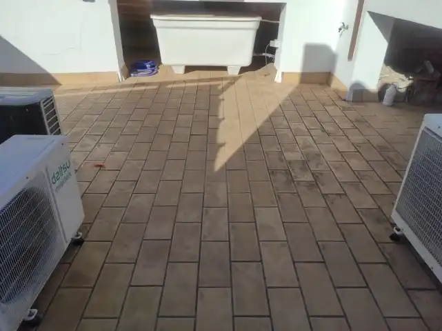 Terrassa de Casa o xalet en venda en Carmona amb Aire condicionat i Calefacció