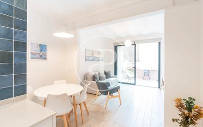 Living room of Flat for sale in  Barcelona Capital  with Air Conditioner, Heating and Terrace