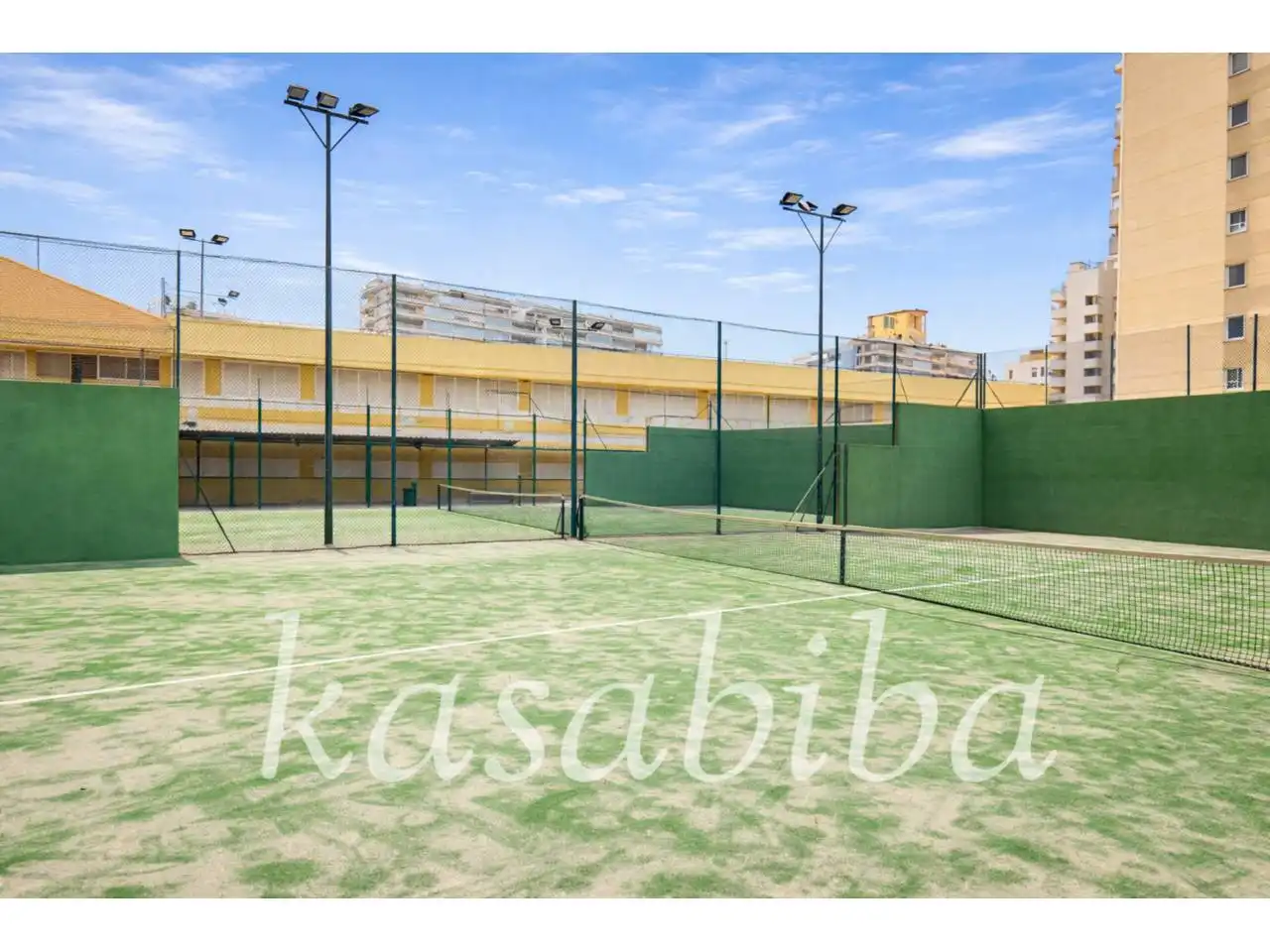Vista exterior de Casa adosada en venta en Tavernes de la Valldigna con Terraza y Piscina comunitaria