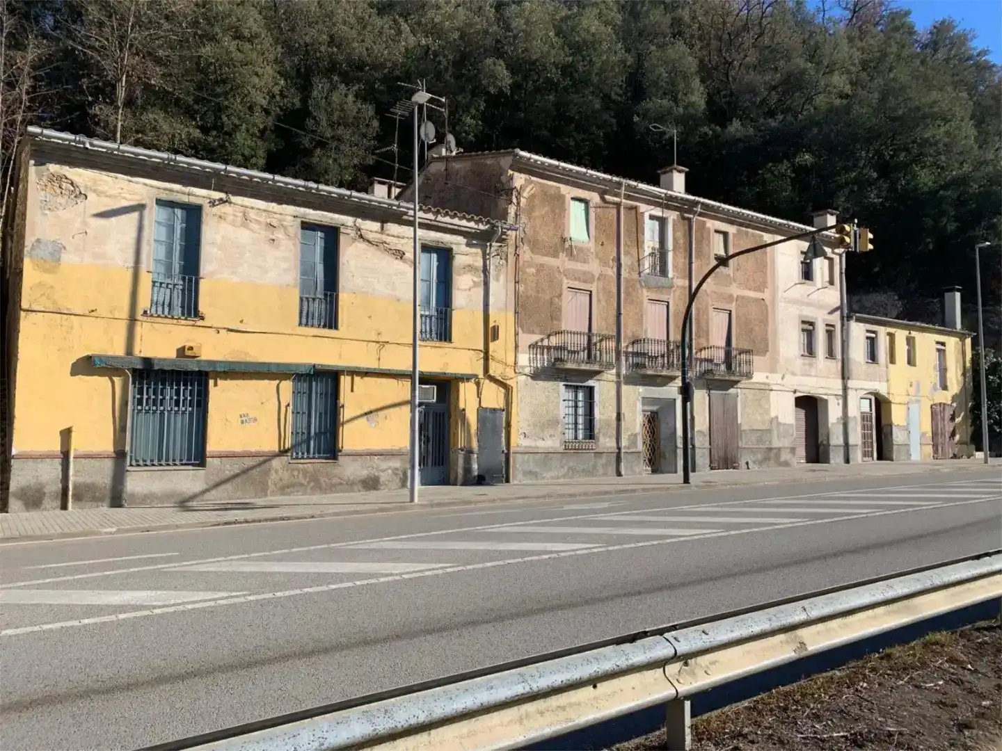 Vista exterior de Finca rústica en venda en Bescanó amb Aire condicionat i Balcó