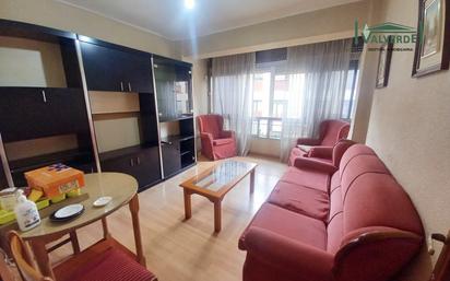 Wohnzimmer von Wohnung zum verkauf in  Granada Capital