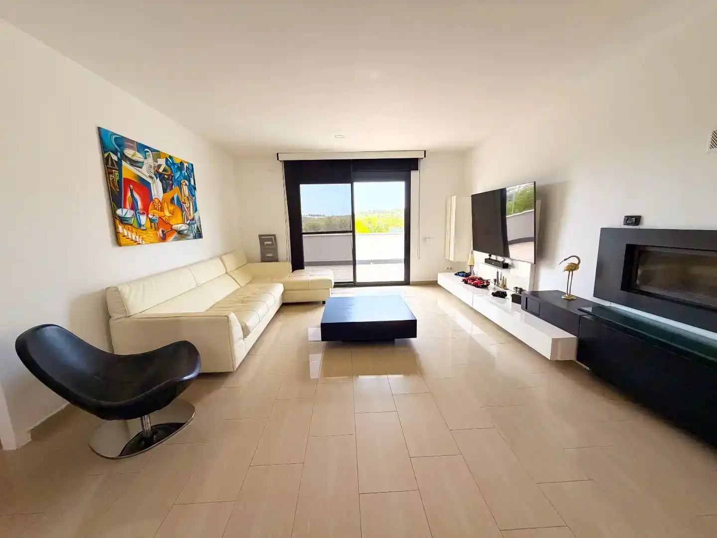 Sala d'estar de Casa o xalet en venda en Els Pallaresos amb Aire condicionat, Piscina i Balcó
