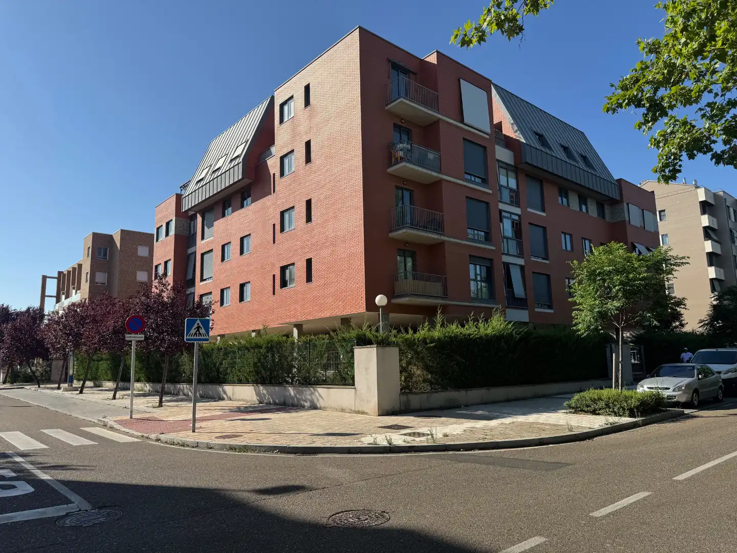 Aparcament amb ascensor en venda a Calle Arribes del Duero 14