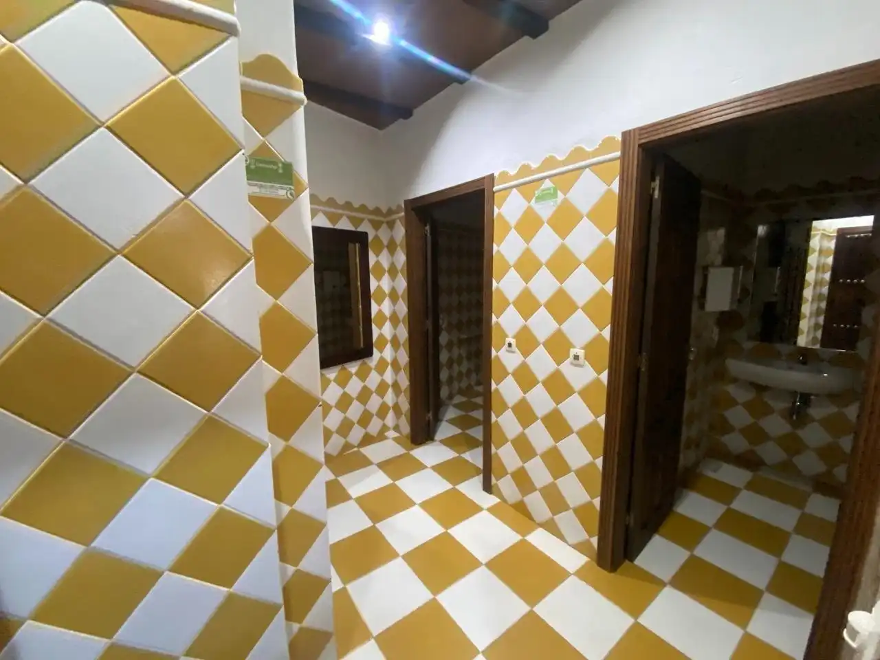 Bathroom of Buildings for sale in Fuencaliente