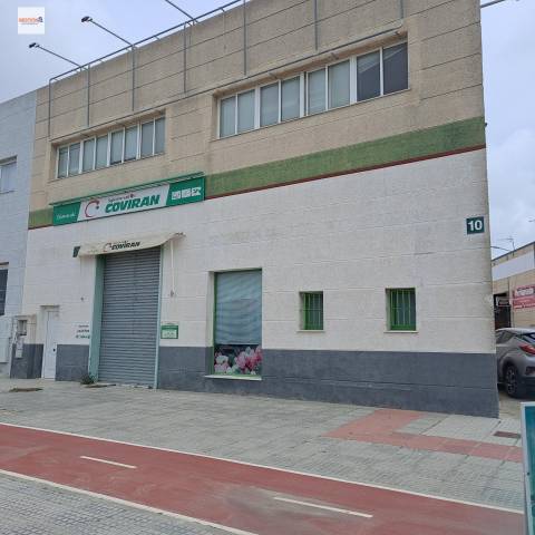Nave industrial en Venta en Ctra Jerez - Ctra del Puerto