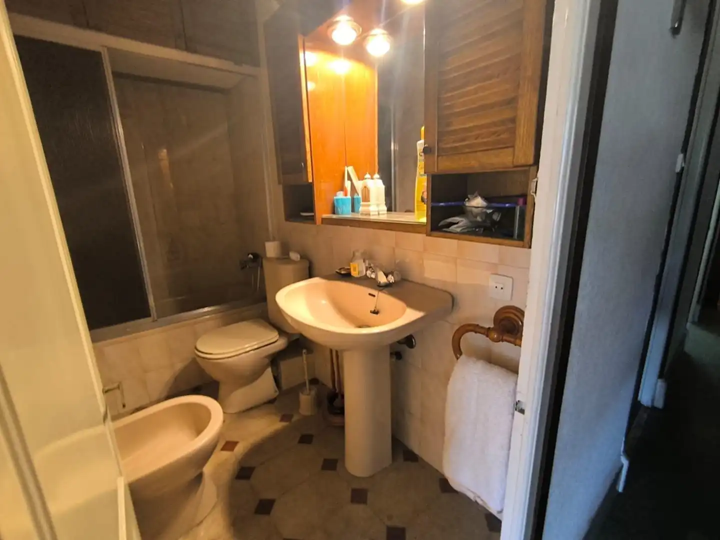 Bathroom of Buildings for sale in Manresa