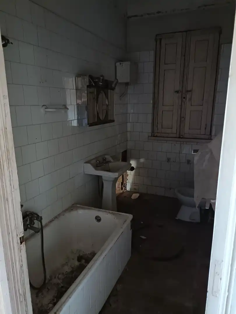 Bany de Casa o xalet en venda en Bergondo amb Jardí privat i Traster
