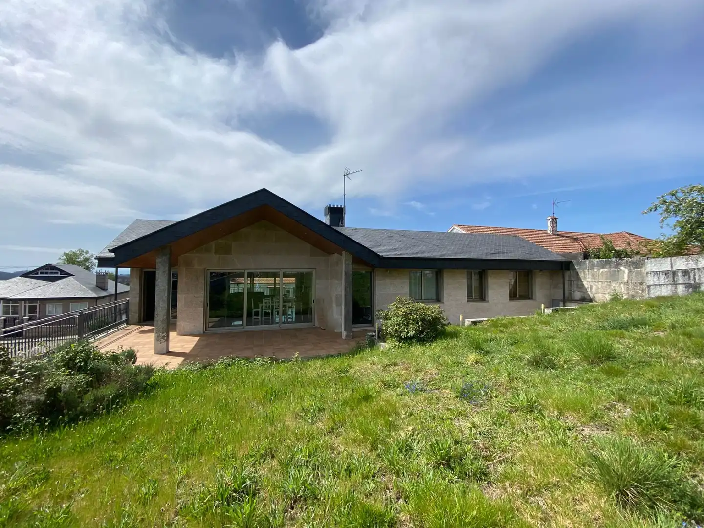 Exterior view of Houses for sale in Boborás  with Heating, Private garden and Parquet flooring