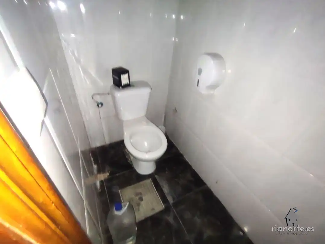 Bathroom of Houses for sale in Langreo  with Terrace and Storage room