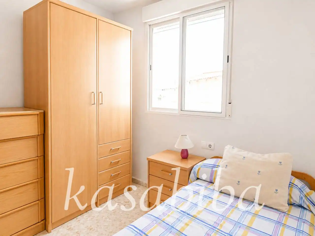 Bedroom of Flat for sale in Manises  with Air Conditioner and Heating