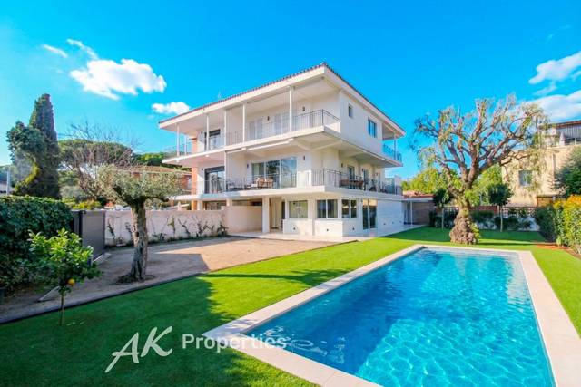 Casa-chalet en Venta en Granvia - Mar