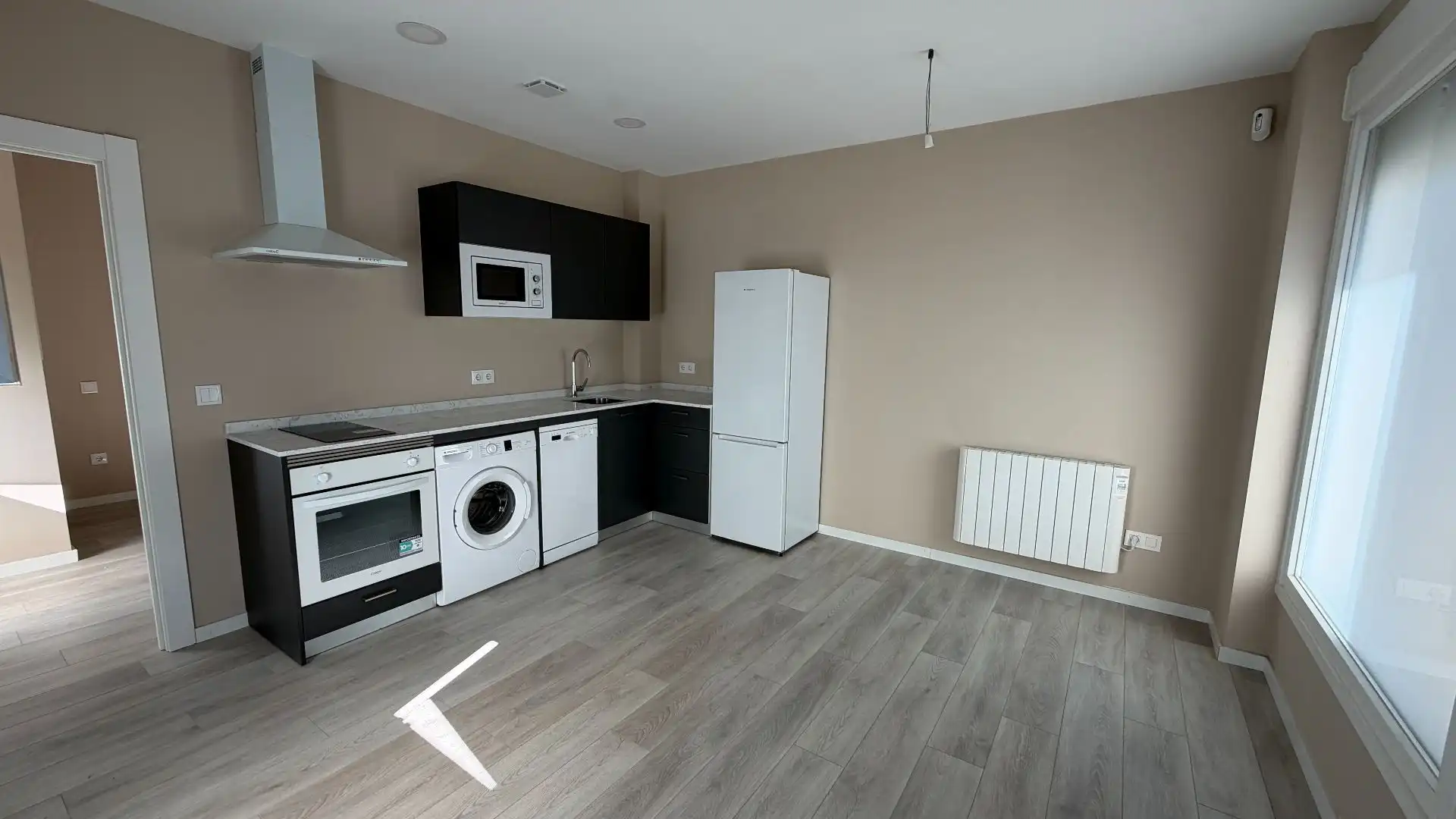 Cuina de Apartament en venda en Valladolid amb Calefacció
