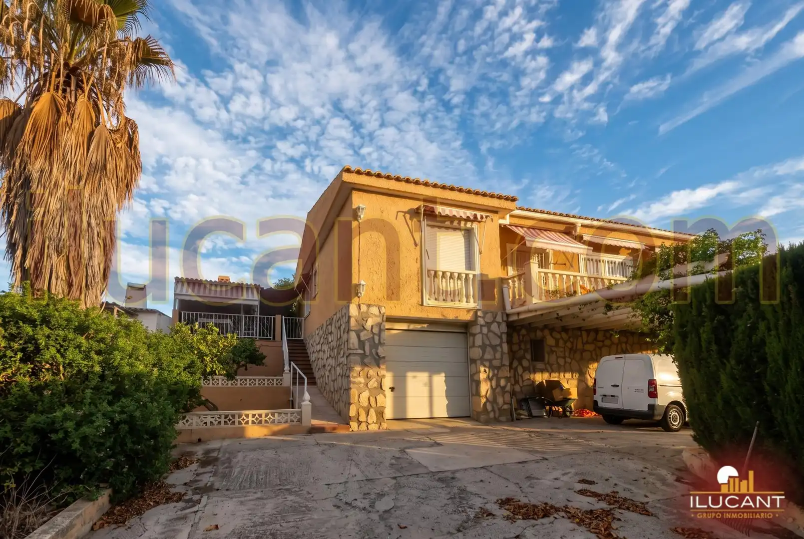 Villa avec piscine à vendre à Campello pueblo