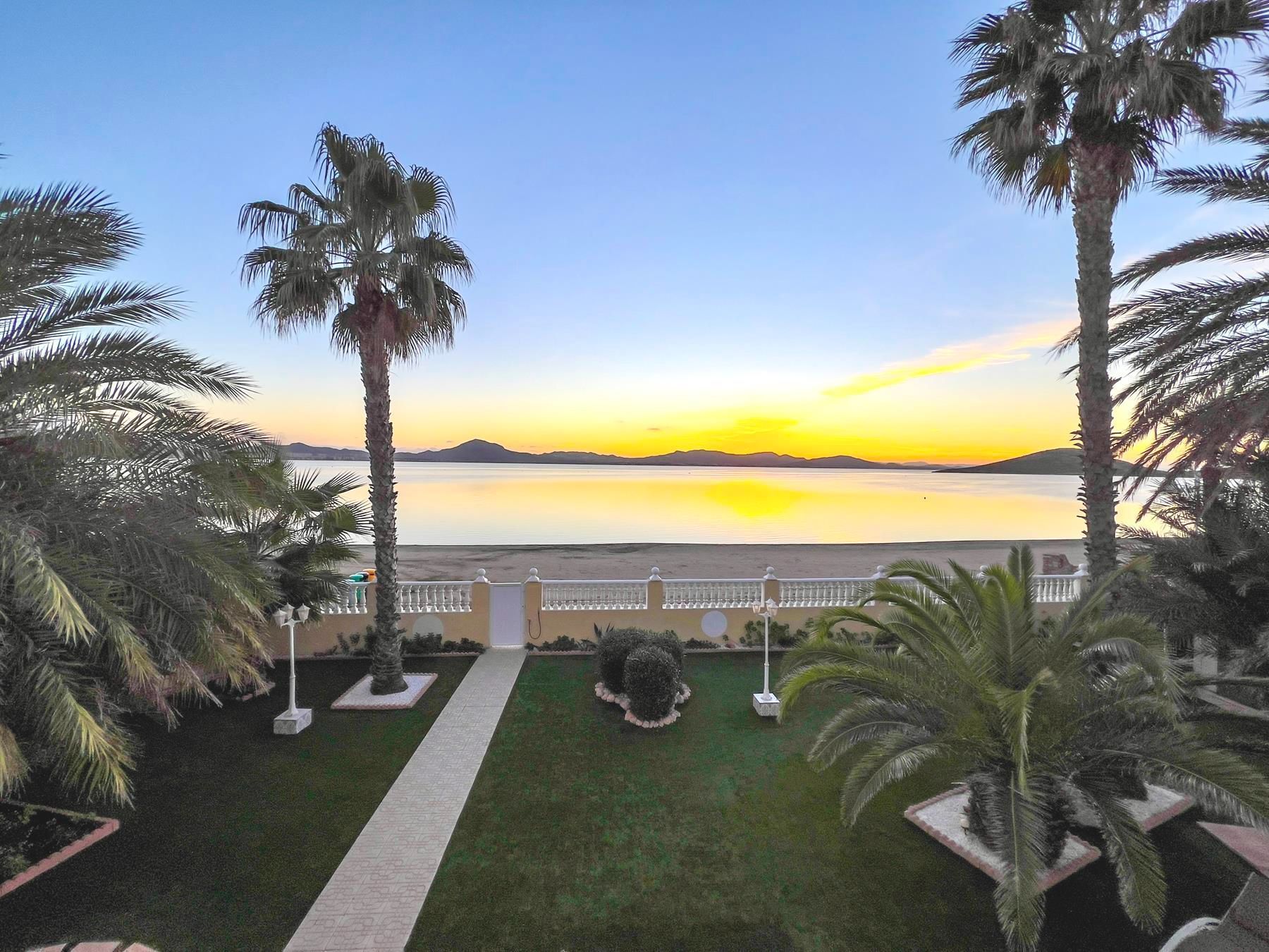 Garden of House or chalet for sale in La Manga del Mar Menor  with Air Conditioner, Heating and Private garden