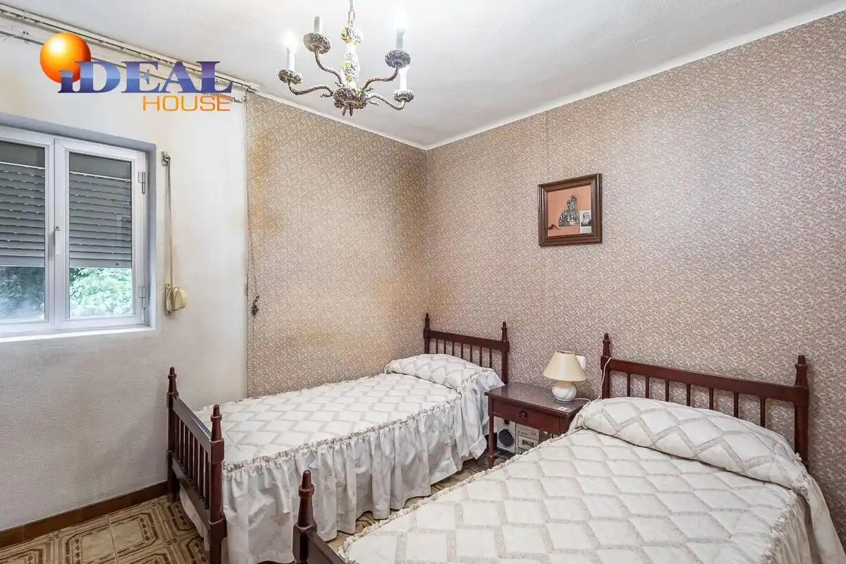 Habitación de Piso en venta en Granada con Terraza
