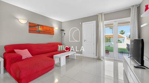 Foto 4 de Apartament en venda a Austria, San Eugenio Alto, Adeje