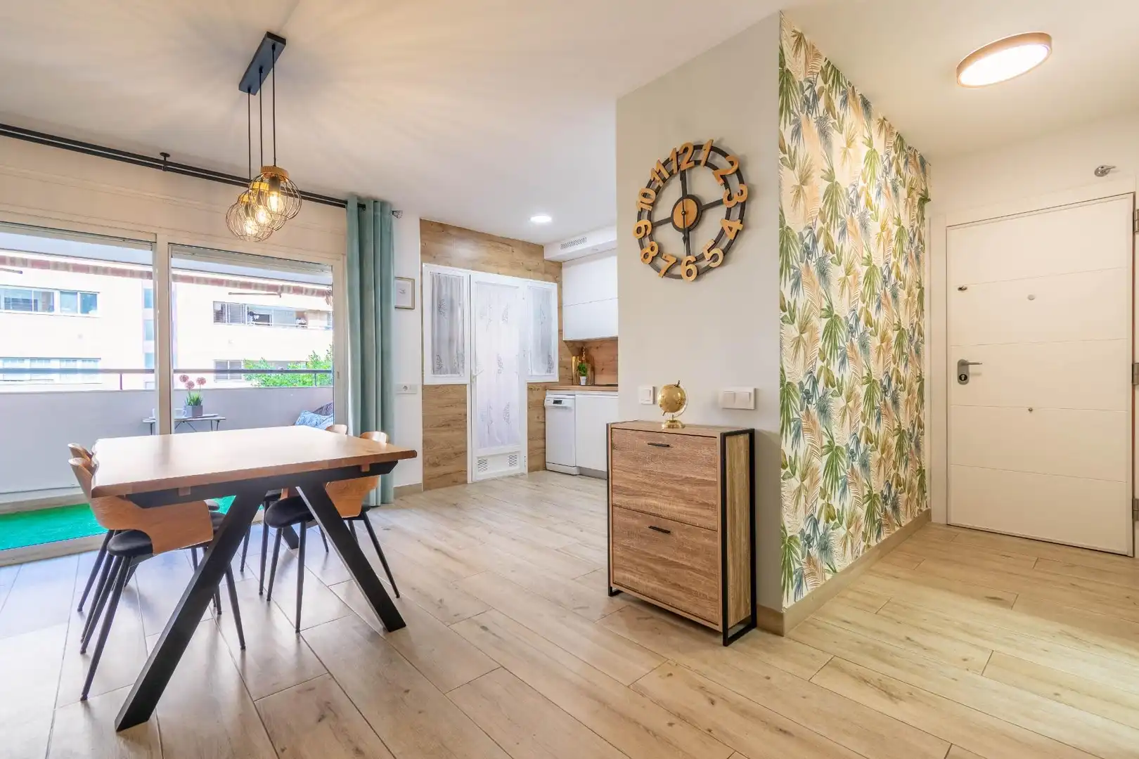 Comedor de Piso en venta en Almería con Aire acondicionado y Terraza