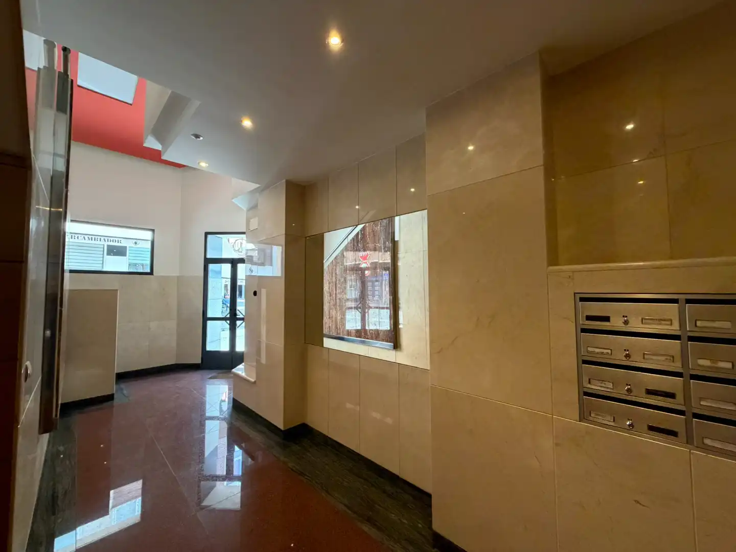 Piso en venta en Ponferrada con Calefacción, Trastero y Amueblado