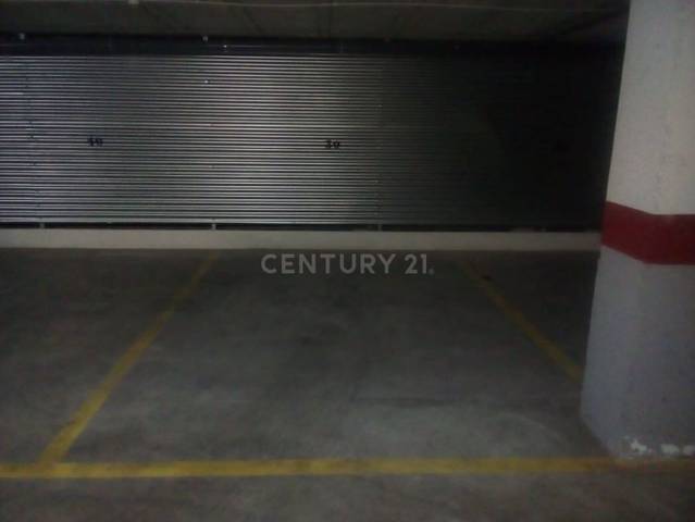 Garaje en Alquiler en Vereda San Isidro, 10 en El Raal