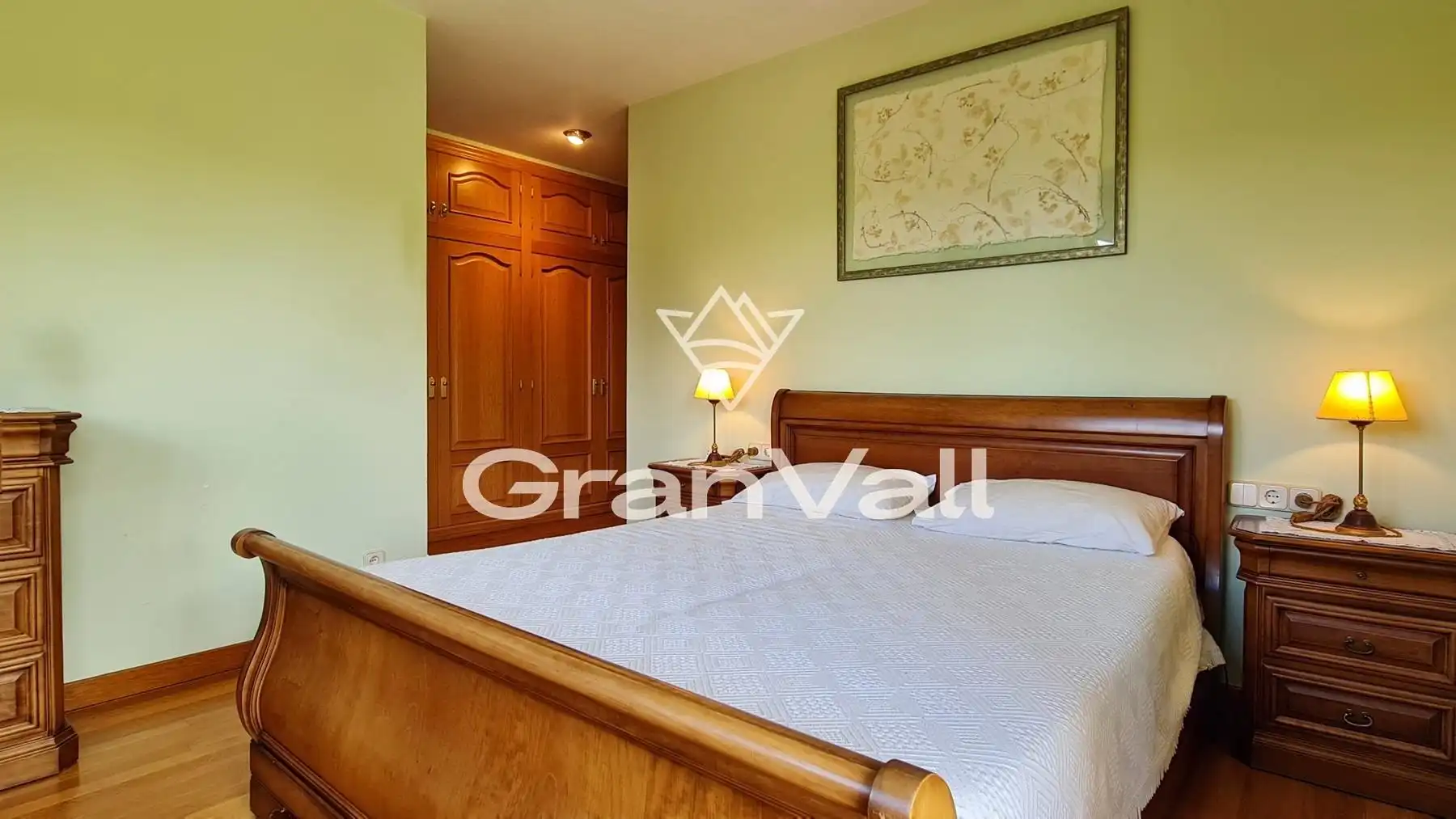 Habitación de Casa o chalet en venta en Puigcerdà con Calefacción, Jardín privado y Terraza