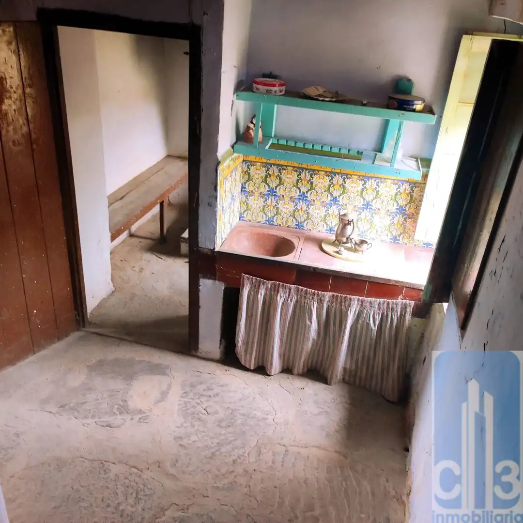 Cocina de Finca rústica en venta en Aínsa-Sobrarbe con Balcón