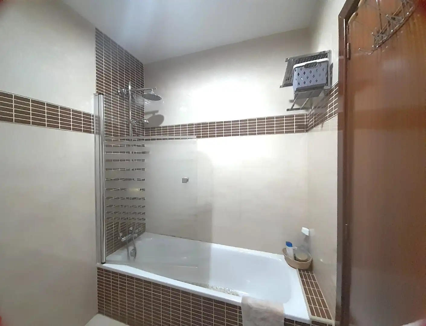 Bathroom of Detached homes for rent in Cáceres  with Air Conditioner, Heating and Terrace