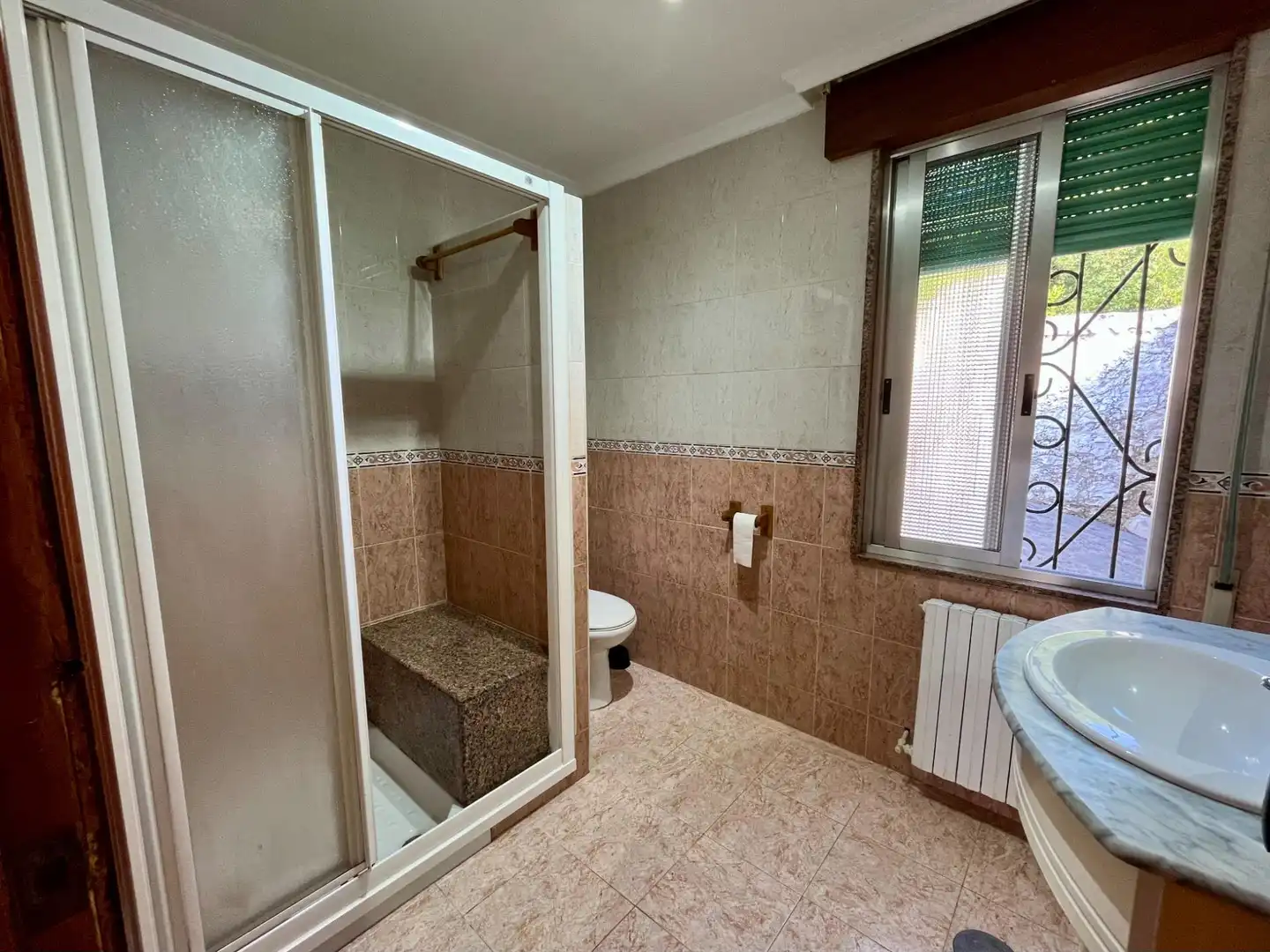 Baño de Casa o chalet en venta en Camargo con Calefacción