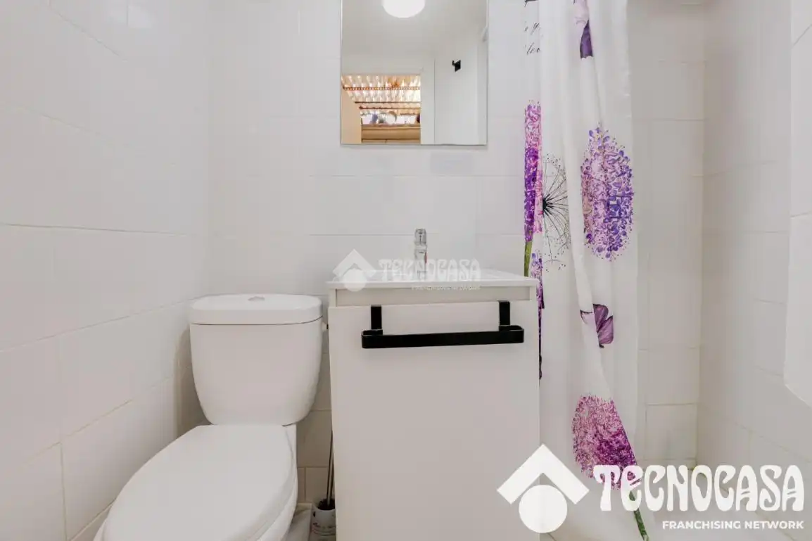 Casa aparellada amb terrassa en venda a Premià de Dalt, imagen 21