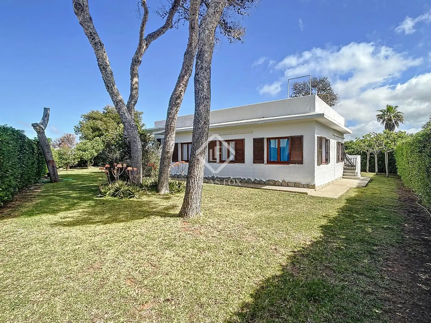 Vista exterior de Casa o xalet en venda en Ciutadella de Menorca amb Aire condicionat, Traster i Piscina