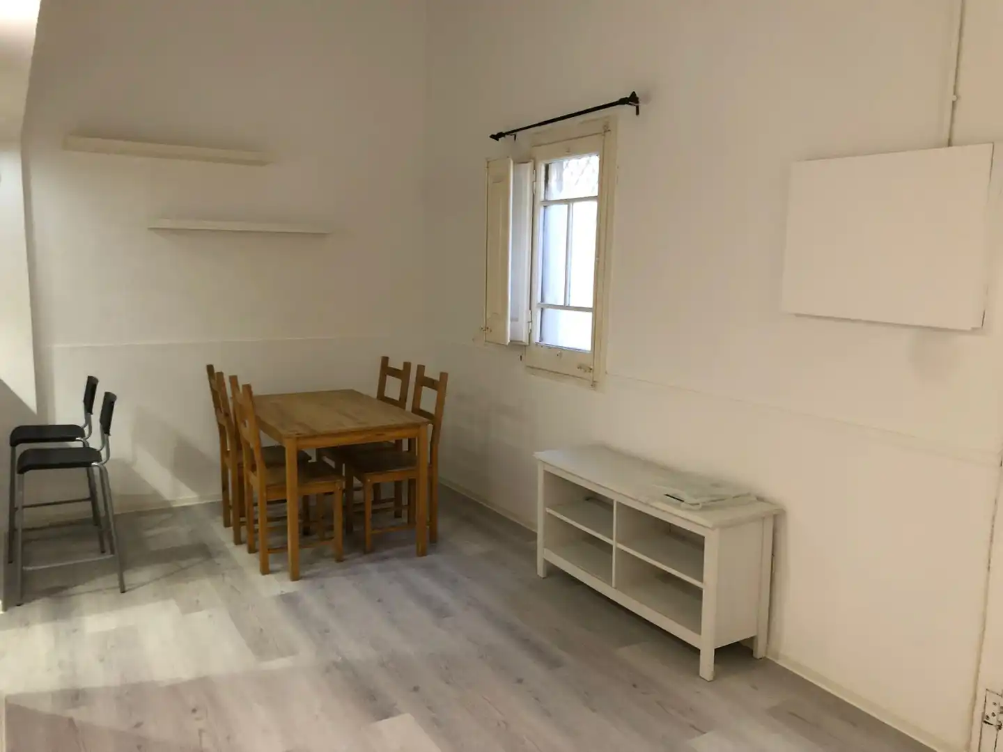 Comedor de Piso en venta en Barcelona con Aire acondicionado y Horno