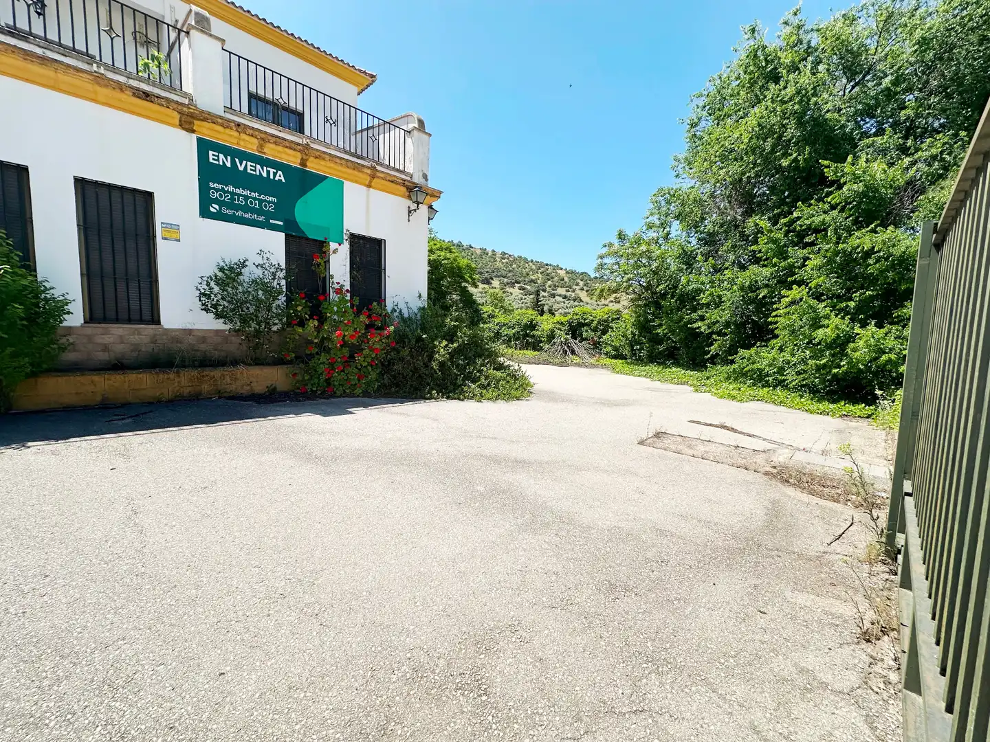 Vista exterior de Edificio en venta en Villanueva de Algaidas