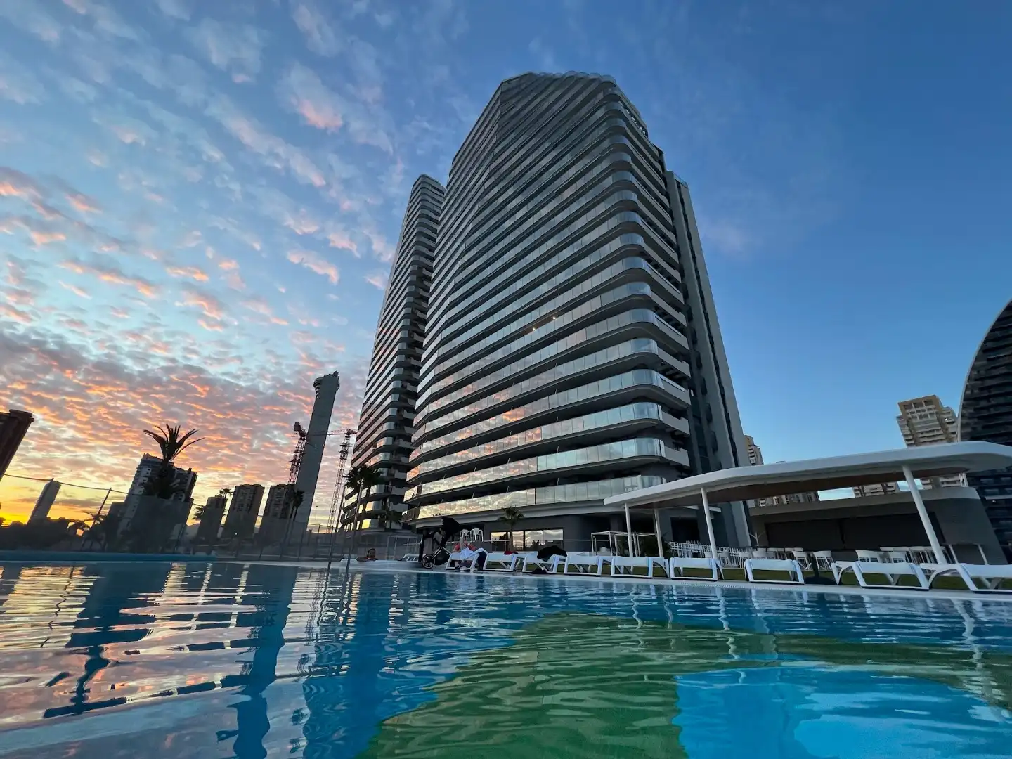 Apartament amb piscina de lloguer a avenida Republica argentina 17, imagen 8