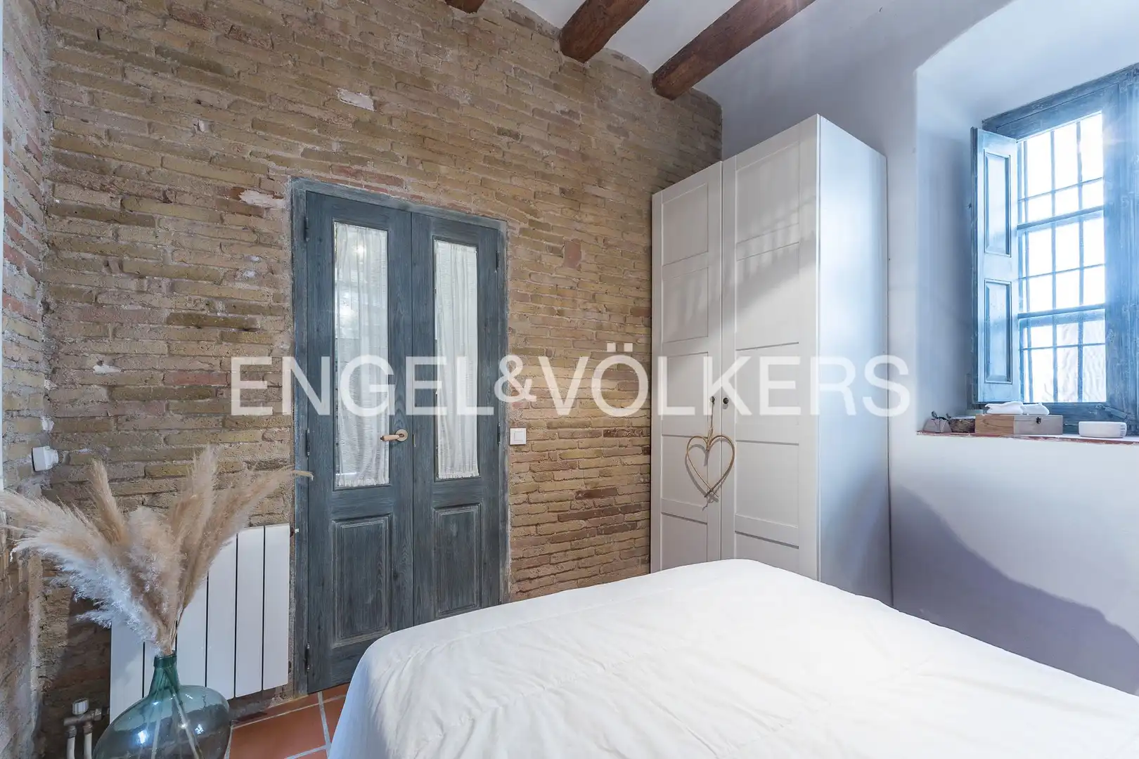 Habitación de Casa adosada en venta en Cubelles con Calefacción y Balcón