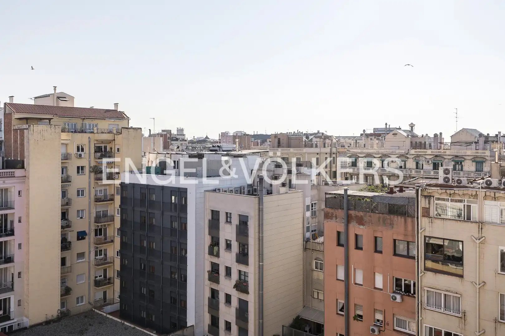 Vista exterior de Ático en venta en Barcelona con Aire acondicionado, Calefacción y Parquet