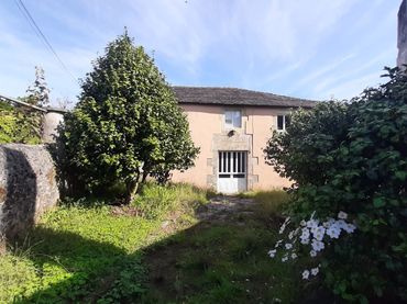 Casa rústica amb jardí en venda a CP-6602 2