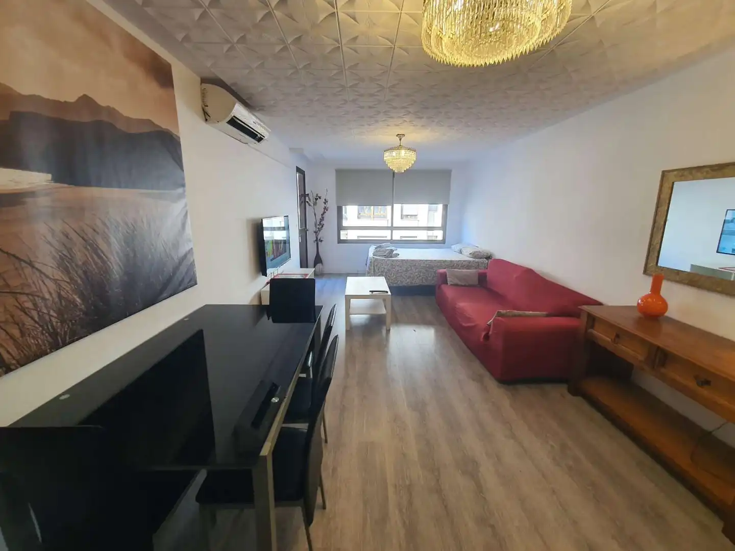 Living room of Flat for share in  Palma de Mallorca  with Air Conditioner, Terrace and Furnished