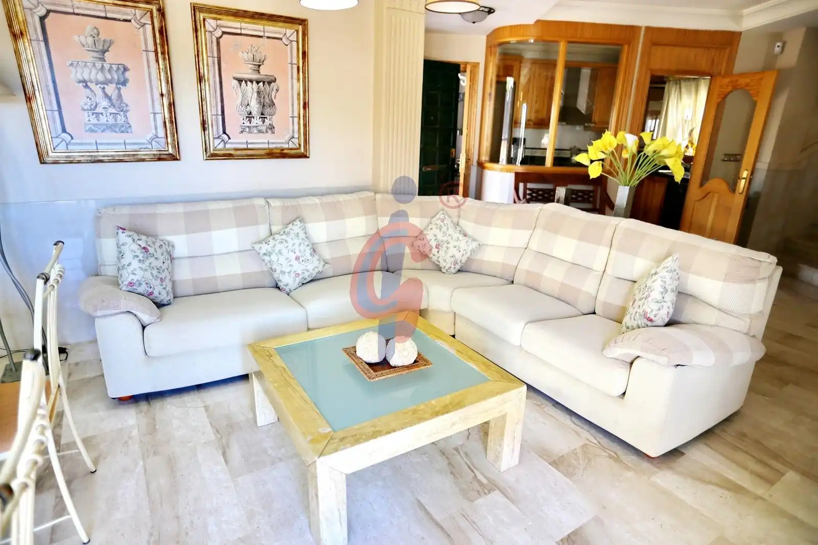 Sala de estar de Casa o chalet en venta en Guardamar del Segura con Aire acondicionado, Jardín privado y Terraza