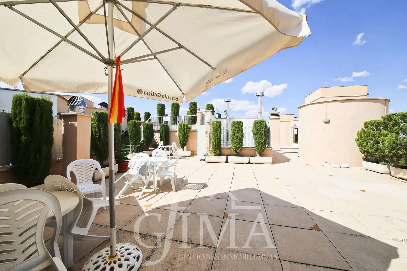 Terrace of Flat for sale in Tomelloso  with Air Conditioner, Heating and Parquet flooring