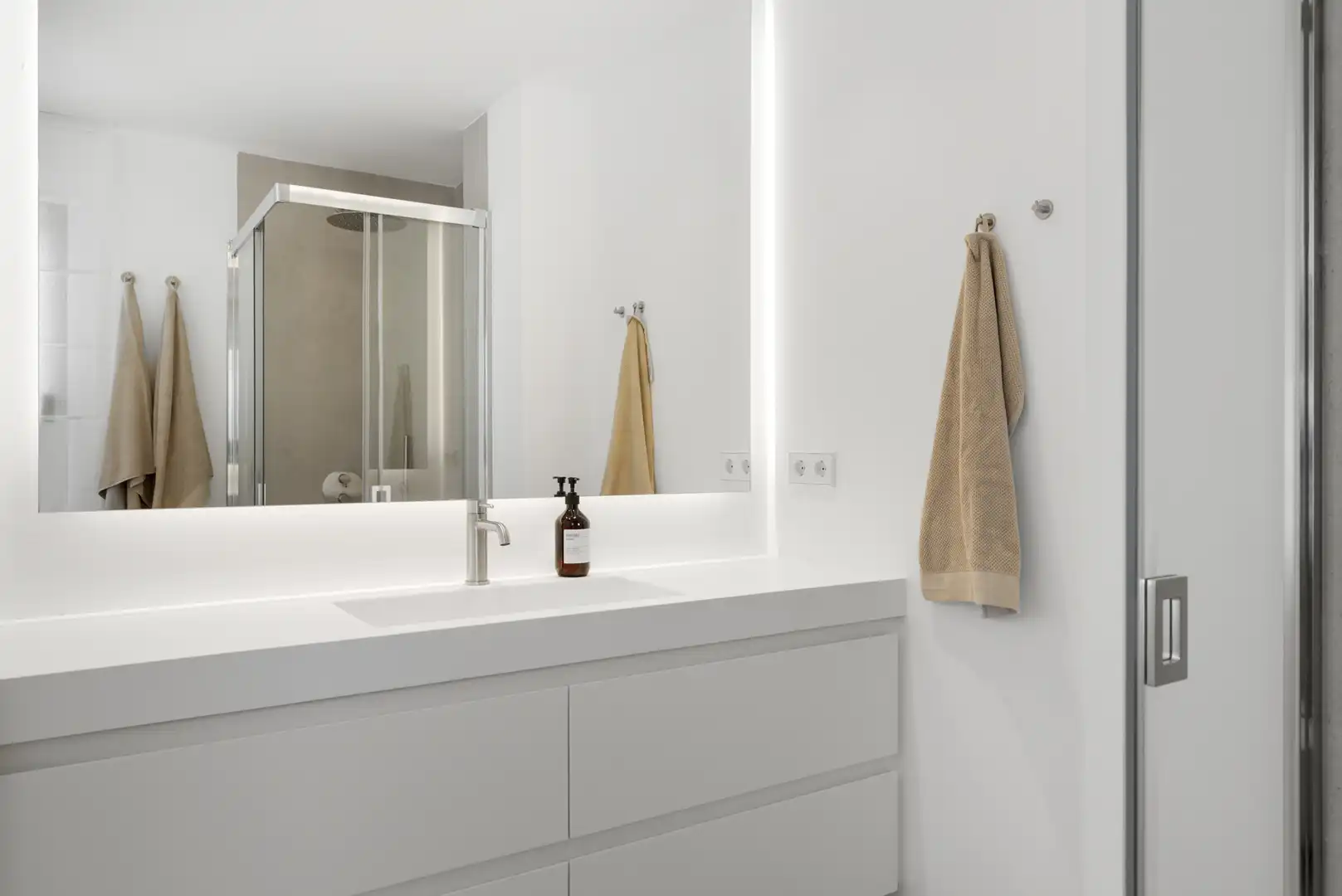 Chalet con piscina en venta en Las Chapas - El Rosario, imagen 33