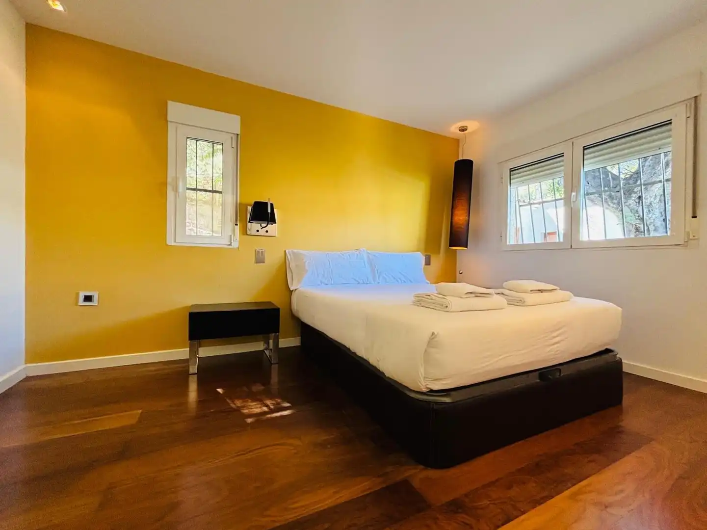 Bedroom of Houses for sale in Mutxamel  with Air Conditioner, Heating and Private garden
