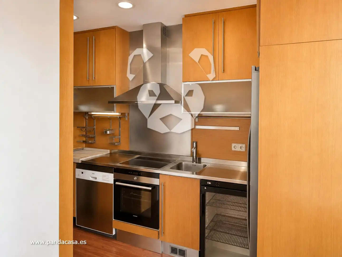 Kitchen of Flat for rent in Madrid  with Air Conditioner, Heating and Furnished